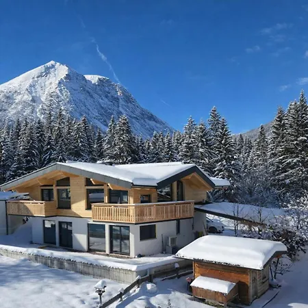 Chalet Neubau Alpinstar - Luxus, Bergblick, Loipe, Sauna