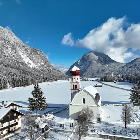 Neubau Alpinstar - Luxus, Bergblick, Loipe, Sauna Chalet