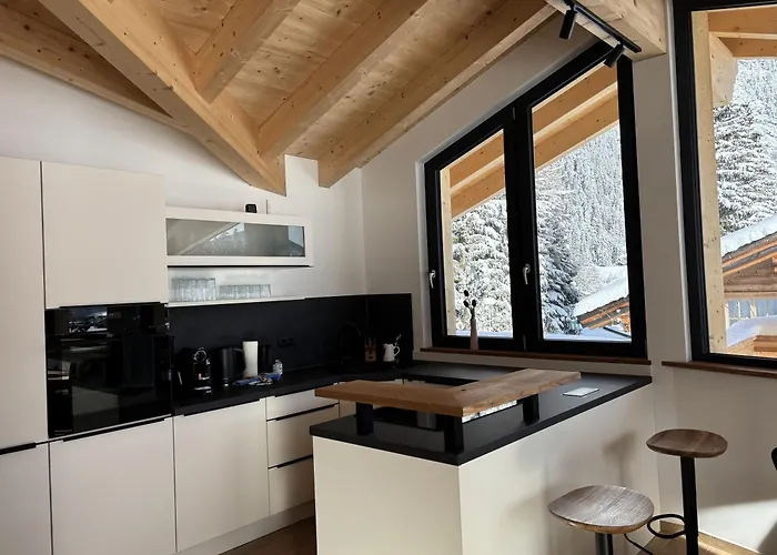 Neubau Alpinstar - Luxus, Bergblick, Loipe, Sauna * Leutasch