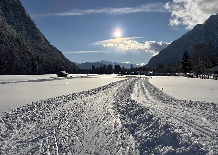 Neubau Alpinstar - Luxus, Bergblick, Loipe, Sauna * Leutasch