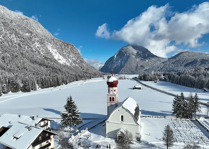 Alpstuga Neubau Alpinstar - Luxus, Bergblick, Loipe, Sauna Leutasch