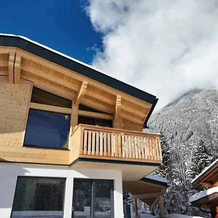 Neubau Alpinstar - Luxus, Bergblick, Loipe, Sauna Chalet *